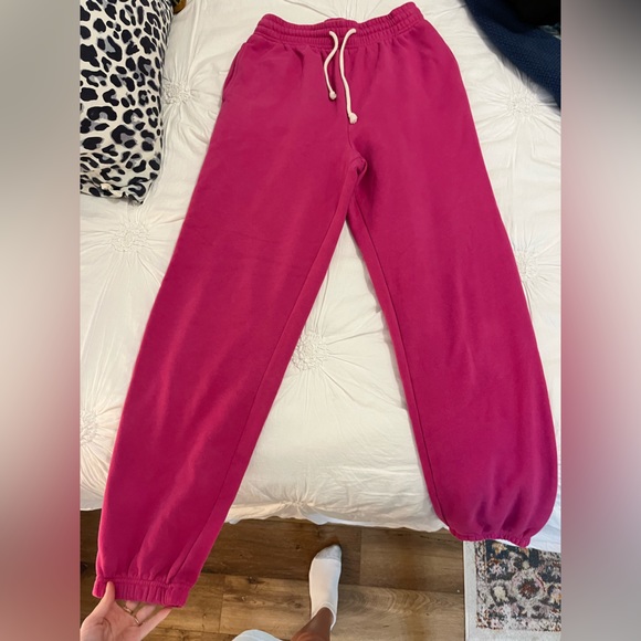 Urban Outfitters Sweatpants - Picture 3 of 10